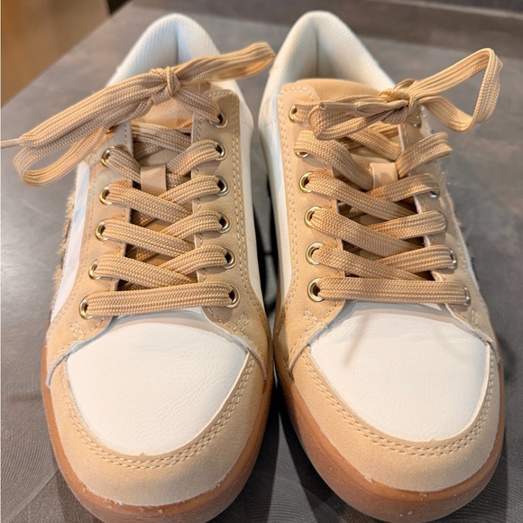 Serra White & Tan w Leopard Sneakers -NWOT - Picture 2 of 6